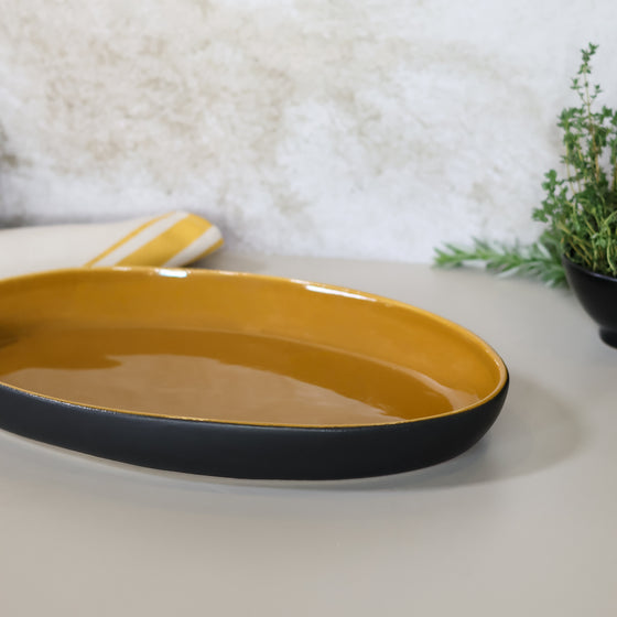 Riviera Oval Platter - Ochre & Black | Small