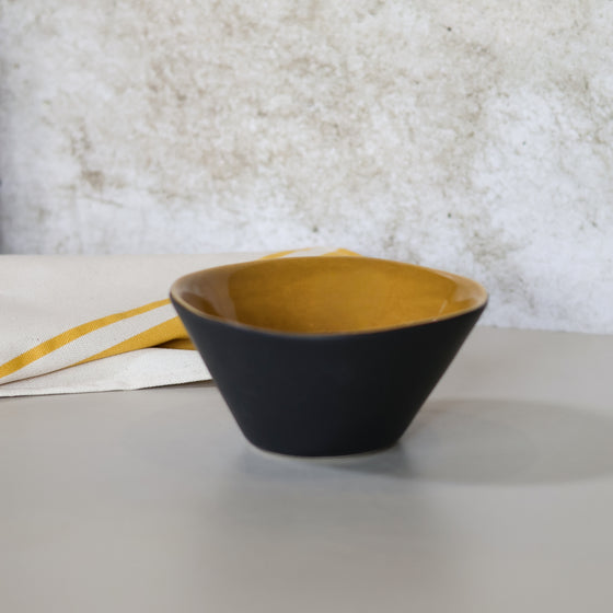 Twist Bowl | Ochre & Black