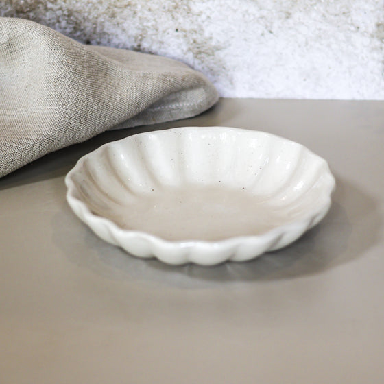 Country Fluted Bowl | Off-White