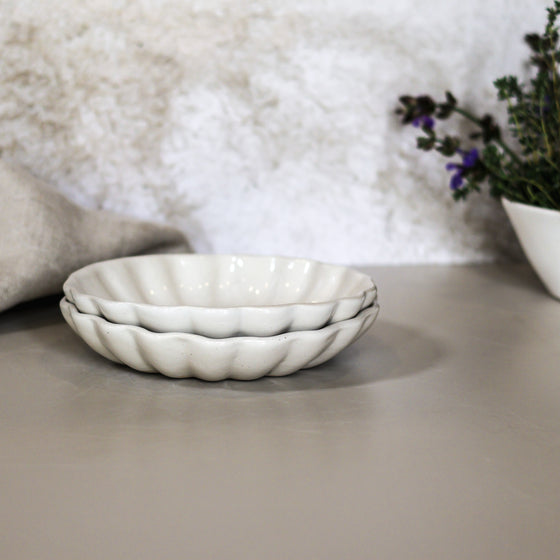 Country Fluted Bowl | Off-White