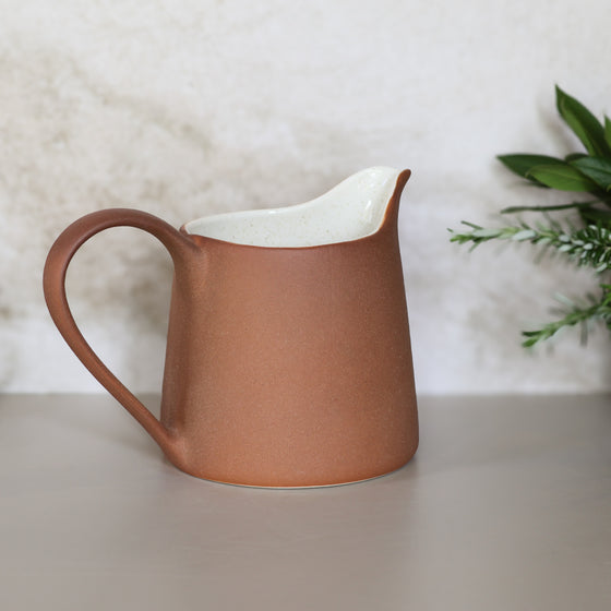 Earth Coco Jug | Terracotta & Off-White